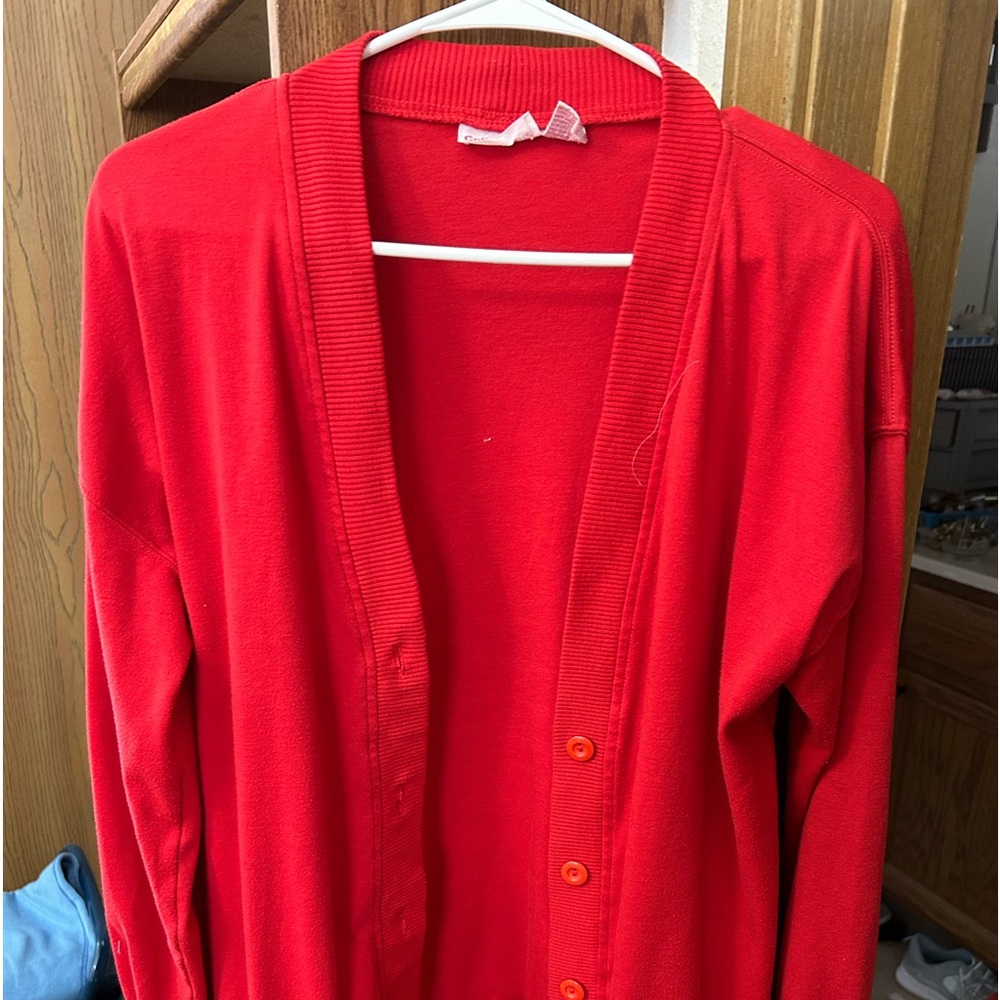 Women’s vintage sweater. Beautiful red color. Never worn.